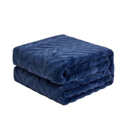 China Folded Warm Blanket Refined Dyed Cut Out Soft Comfortable Flannel Throw Blanket For Pinique for sale