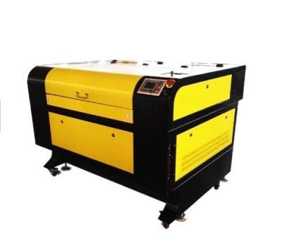 China Leather Wood CO2 CNC Laser Engraving Machine 4060 Laser 60*40cm USB Port for sale