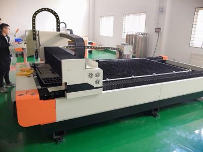 China Cnc de Snijmachine van de Vezellaser/het Scherpe Systeem van de Vezellaser met beschermt Dekking Te koop