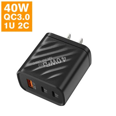 China Hot Mobile Phone PD20W+PD20W+QC3.0 Multiport 40W USB-C Mobile Phone Wall Plug Type-C Universal Charger Power Adapter Home Charging For iPhone for sale