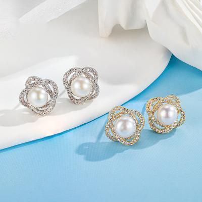 China Meixun temperament daily soft national trend niche pearl earrings long pearl fashionable wholesale ear clips for sale