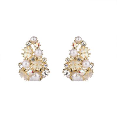 China Romantic Wholesale Freshwater Pearl Statement Libeli Drop Stud Earrings Dangle Jewelry For Women for sale