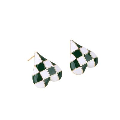 China Meixun S925 soft silver needle daily love checkerboard soft grid noise simple and soft stud earrings for sale