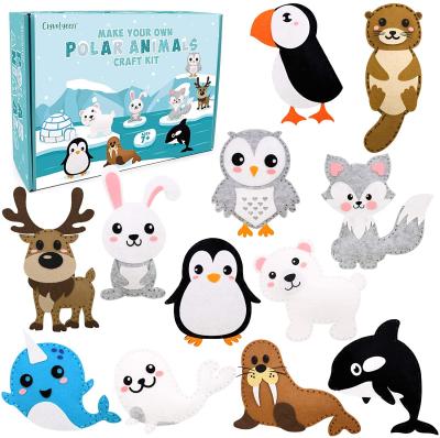 China Gift Kids Play 2022New Stretching Winter Fleece Animal Felt Plush Craft Kit Educational Montessori Toys Wool Felt Sewing Kit Toys for sale