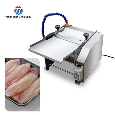 China pele Peeler dos chocos do calamar da máquina de processamento dos peixes 30pcs/min à venda