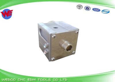 China Wire Alignment Device-S684D844P68 (7-PIN) Mitsubishi  X052B119G51 (4-PIN) for sale