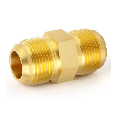 China Brass Tube Fitting Compression Couples Tube Hose Connector Accessories 3/8