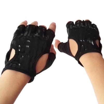 China Hot Selling Half Finger Nylon Anti Slip Bicycle Comfortable Breathable Outdoor Cycling Gloves for sale