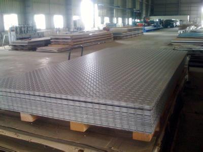 China Custom 1000mm - 1500mm 304 430 Checkered Stainless Steel Plate /Sheet GB DIN for Medical Industry for sale