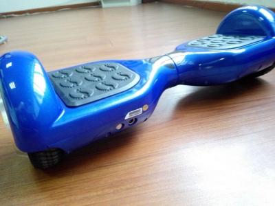 China Fashion Battery Operated Smart Balance Scooter With Double Wheels 17cm Tire for sale