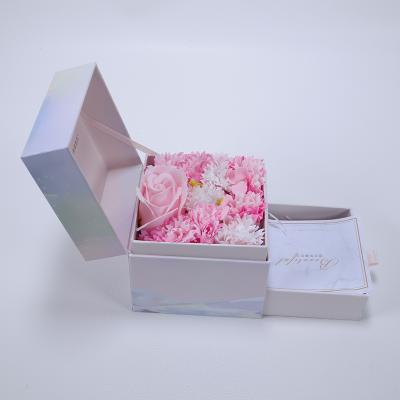 China Simple and elegant custom logo packaging box luxury bridesmaid gift box paper disposable wholesale custom logo packaging box for sale