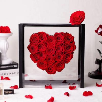 China Recycled Materials Wholesale 2020 Hot Sale Heart Shape Flower Box Square Acrylic Plastic Plastic Valentine Gift Packaging Box for sale