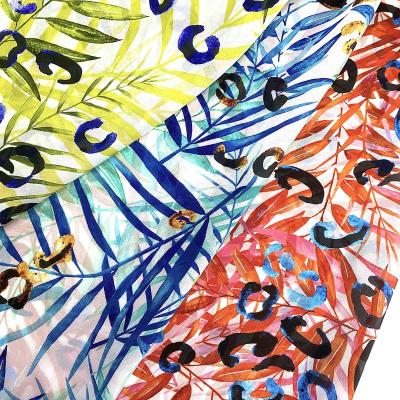 China Custom Print Anti-Static 100 Polyester Recycled Crepe Fabric Rolls 600D Polyester Woven Fabric 100% Printed Chiffon Fabric for sale