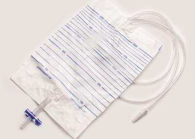 China Urine Bag Collection Urinary Drainage Bag Disposable Sterilize Luxury Type 2000ml for sale