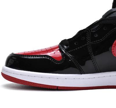 China Good Quality Patent Leather 1s Red Black Red Sneakers Cushioning For Men High Multiplied Zapatillas Patent Basketball Shoes For Women With Shoes Box for sale