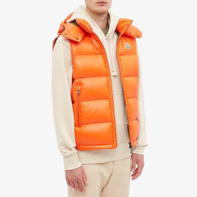 China Custom Made Unisex Winter Cloth Vest Warm Thick Quilted Shiny Coat Waterproof With Hoodie For Men for sale