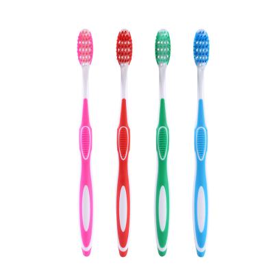 China Hot Wholesale Disposable Adult Toothbrushes Dental Oral Care For Deep Cleaning for sale