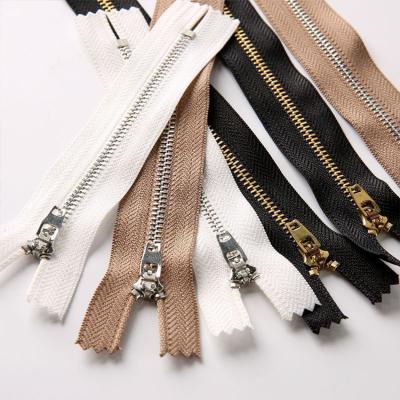 China New Arrival Manufacturer Wholesale Metal Zipper Jeans Accessories Clothing 10cm Viable End-End Brass Spring Main Zipper for sale