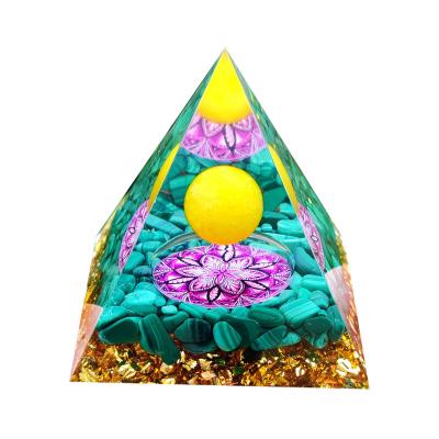 China New China Tianhe Crystal Stone Natural Resin Yellow Quartz Round Pyramid Pyramid for sale