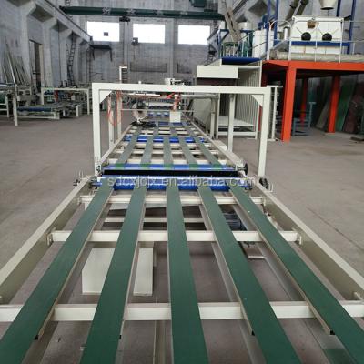 China Easy Operation Lightweight SIP Panel Insulation Wall Machine for sale