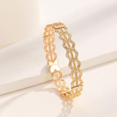 China FASHIONABLE High Quality Jewelry Gold Plated Copper Alloy Brass Initial Gold Cuff Bangle Expandable Bracelet For Wedding for sale