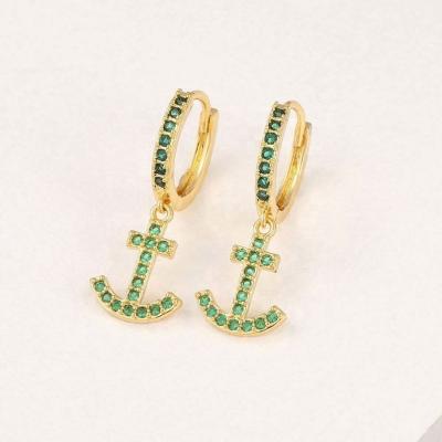 China FASHIONABLE Custom Minimalist Jewelry Women Earrings Brass 18k Gold Plated Zircon Copper Green Ship's Anchor Drops Circle Earring for sale