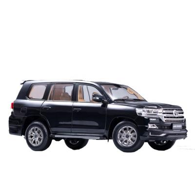 China Diecast Toy Diecast Car Model 1:18 LAND LC200 Model Toys Diecast Model For Collection for sale