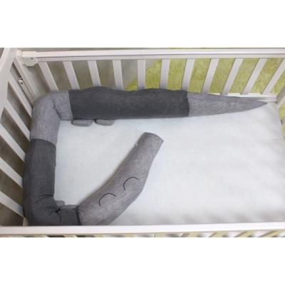 China Soft 2021 New Arrival Baby Crib Bumper Pads Braided Plush Nursery Decor Newborn Gift Knotted Crib Bumper for sale