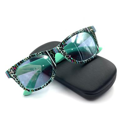 China High quality special cheap gift man fashion sunglasses TY777 promotion plastic sunglasses for sale