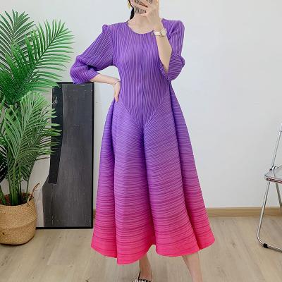 China Anti-Static Crew-neck Seven-point Sleeve Pleated Gradient Skirt 2024 Spring New Rainbow Stripes All-match Lantern Skirt for sale