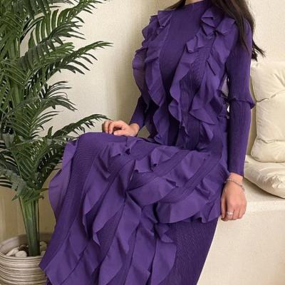 China Anti-Static Fold Heavy Piece Dress Son Autumn And Winter New French Retro Middle East Long Dress Foreign Style for sale