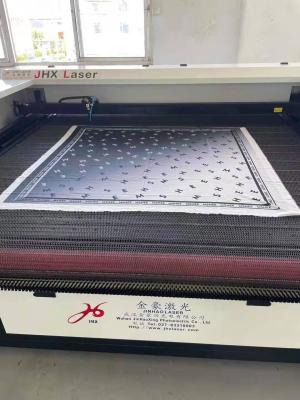 China 100W 130W 150W CO2 Laser Cutting Machine For Muslim Scarf for sale