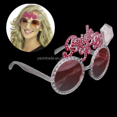 China Promotional Fashion Sunglasses Bride To Be Diamond Glasses For Hen Bachelor Party Gifts for sale