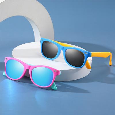 China 2022 New Design Fashion Children TR90 Toddler Sunglasses Cute Kids Frame For Girl And Boy Sunglasses for sale