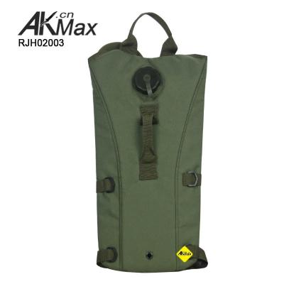 China Polyester Oxford Fashion Olive Green Hydration Backpack For Army Use Hunting for sale