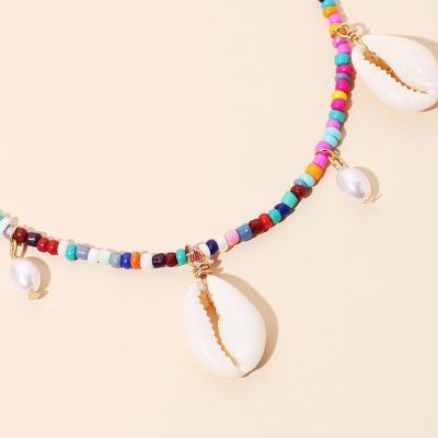 China FASHIONABLE Colorful Pearl Necklace Jewelry Handmade Rice Shell Pearl Necklace Clavicle Chain for sale