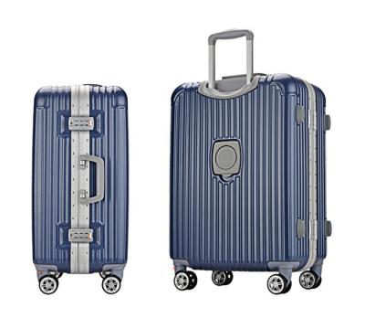 China 2018 New Design Aluminum Frame Travel Case Trolley Luggage for sale