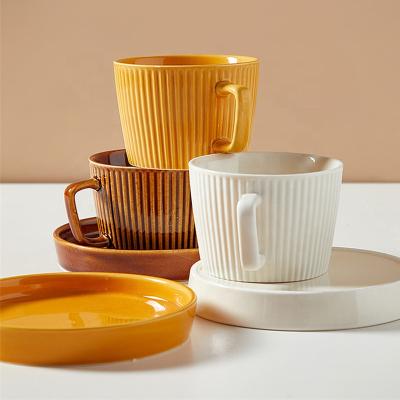 China European Striped Ceramic Coffee Cup Stocked Breakfast Cup And Saucer White Cup And Saucer for sale