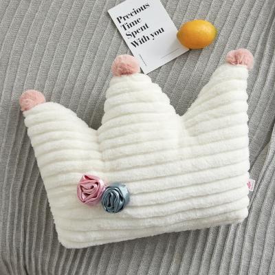 China Anti-static Baby Bed Home Decoration Cute Crown Moon Heart Shape Back Pillow for sale