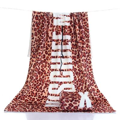 China QUICK DRY Custom Flannel Printed Sofa Blanket Super Soft Fleece for sale