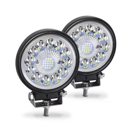 China Wholesale Super Bright 12-36V Off Road 24v Car Led To Work Driving Light Stable High Low Round Led Light for sale