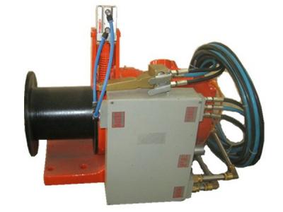 China Oil Drilling Remote Air Controlled Pneumatic Winch For Lifting System for sale