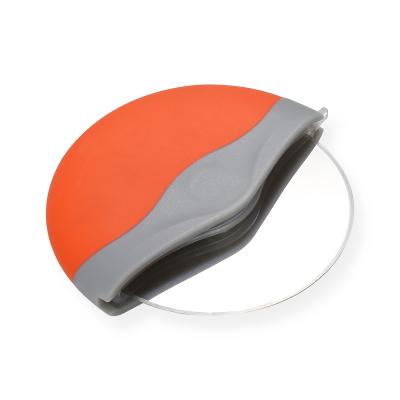 China Selling Amazon Slice Pizza Handheld Sharp Wheel Cutter Durable Hot Protector Safe Storage Blade With Cover for sale