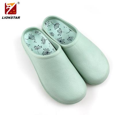 China Lightweight New Design Hospital Eva Clog Shoe Unisex Classic Women for sale