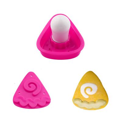 China Viable Plastic Plunger and Cookie Cutters Fondant Cake Chocolate Cookie Press Holiday Cookie Molds Tools Baking Stamps for sale