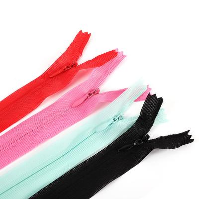 China Automatic Lock Automatic Lock Wholesale Colored Garment Accessories #3 Zipper Invisible Nylon Zipper Open End for sale