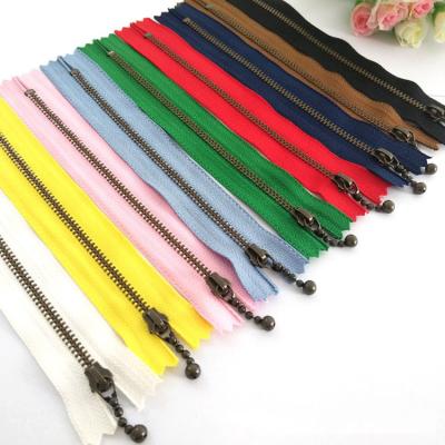 China Automobile Lock 12/15/20 cm Auto Accessories Lock 3# Garment Bags Cloth End End End Metal Bronze Zipper for sale