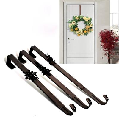 China Viable Door Hanger Bedroom Kitchen Bathroom Door Hook Christmas Decoration Metal Wall Hanger for sale