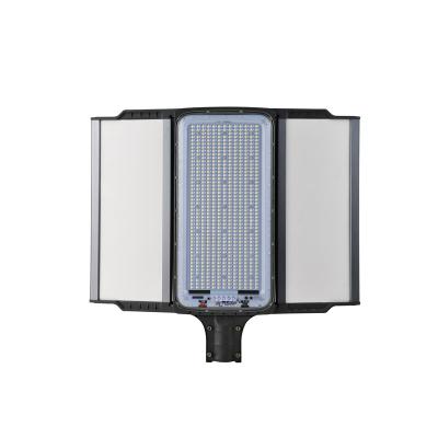 China ROUTE 66 Solar Powered Street Lights Manufacturer Price Waterproof Ip 600w Rural Areas LED Solar Street Lights for sale