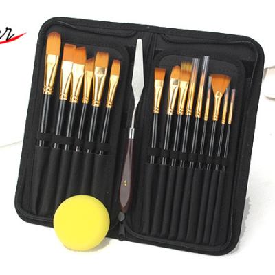 China Watetcolor Oil Artist Painting Brush Set Triangle Paint Brushes for sale